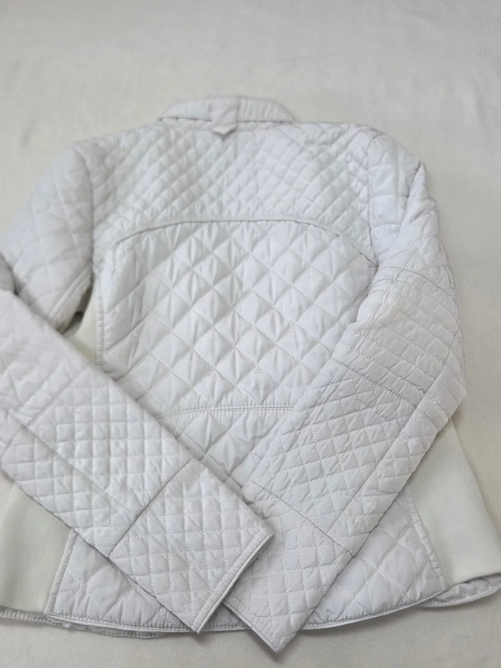 White Quilted Bomber Jacket with Gold-Tone Details - Picture 2 of 4